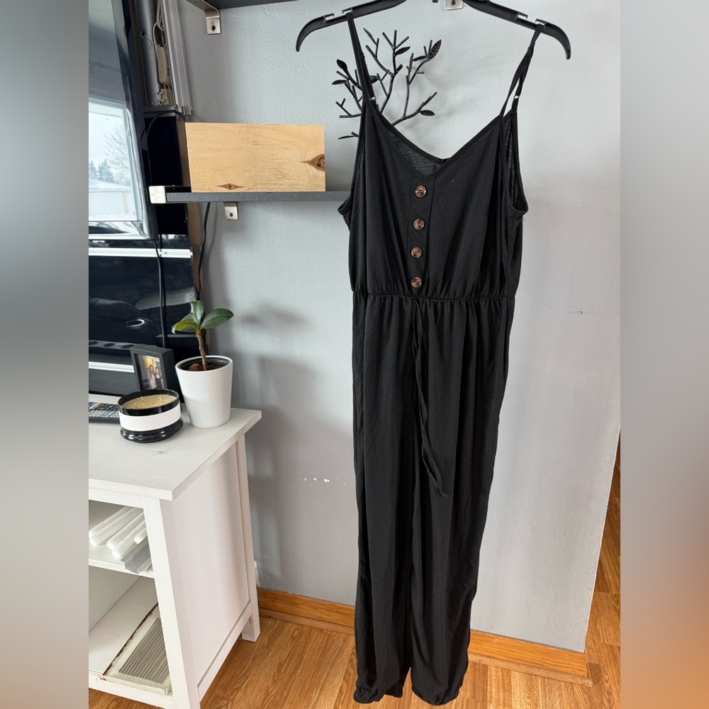 SHEIN Black Buttoned Jumpsuit